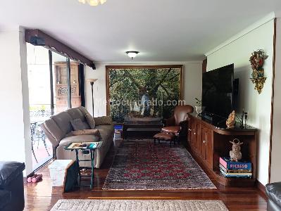 Apartamento en venta en El Poblado, Medellín · foto 2 de 20