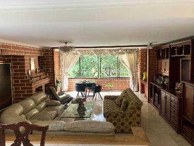Apartamento de 3 alcobas en venta en El Poblado, Medellín, 164 m² · foto 3 de 15