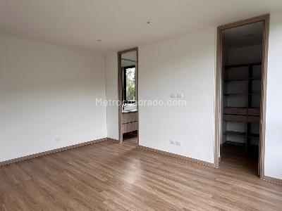 Apartamento de 2 alcobas en venta en Rionegro, Rionegro, 107 m² · foto 10 de 13