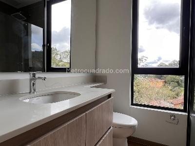 Apartamento de 2 alcobas en venta en Rionegro, Rionegro, 107 m² · foto 11 de 13