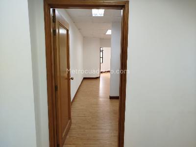 Oficina en Arriendo, EL POBLADO, Medellín