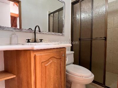 Casa de 3 alcobas en venta en Rionegro, Rionegro, 200 m² · foto 13 de 18