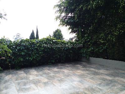 Casa de 3 alcobas en venta en El Poblado, Medellín, 250 m² · foto 20 de 20