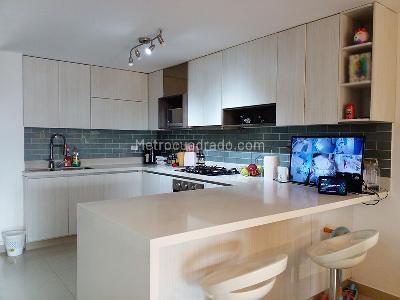 Casa de 3 alcobas en venta en El Poblado, Medellín, 250 m² · foto 5 de 20