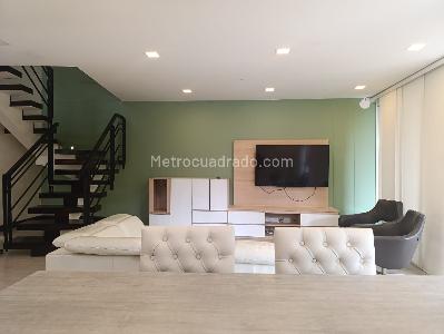 Casa en arriendo en El Poblado, Medellín · foto 4 de 20