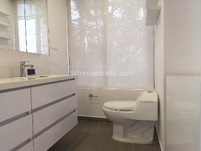 Casa en arriendo en El Poblado, Medellín · foto 18 de 20