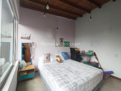 Casa de 3 alcobas en venta en El Poblado, Medellín, 160 m² · foto 14 de 18