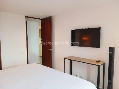 Apartamento de 1 alcoba en arriendo en El Poblado, Medellín, 57 m² · foto 11 de 13