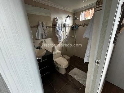 Casa de 3 alcobas en venta en Envigado, Envigado, 174 m² · foto 13 de 18