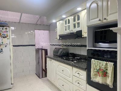 Casa de 4 alcobas en venta en Envigado, Envigado, 113 m² · foto 6 de 19