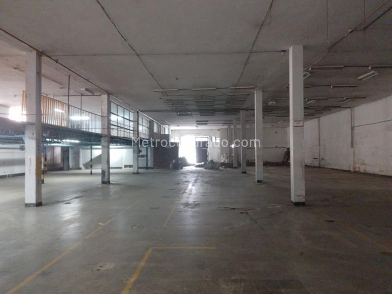 Bodega en Arriendo, GUAYABAL, Medellín - Vista 2