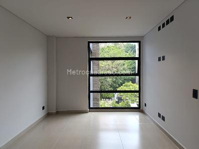 Apartamento de 3 alcobas en venta en La Florida, Medellín, 230 m² · foto 10 de 19