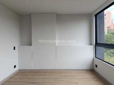 Apartamento de 3 alcobas en venta en La Florida, Medellín, 230 m² · foto 11 de 19