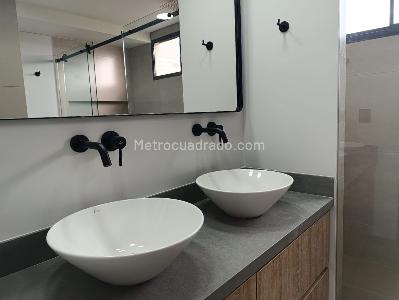 Apartamento de 3 alcobas en venta en La Florida, Medellín, 230 m² · foto 15 de 19