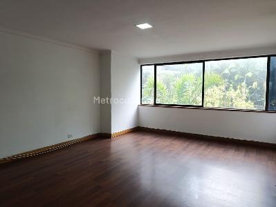 Apartamento de 4 alcobas en arriendo en El Poblado, Medellín, 250 m² · foto 10 de 20