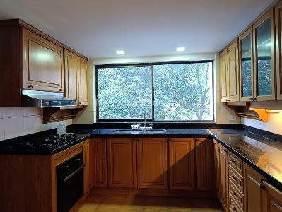 Apartamento de 4 alcobas en arriendo en El Poblado, Medellín, 250 m² · foto 5 de 20
