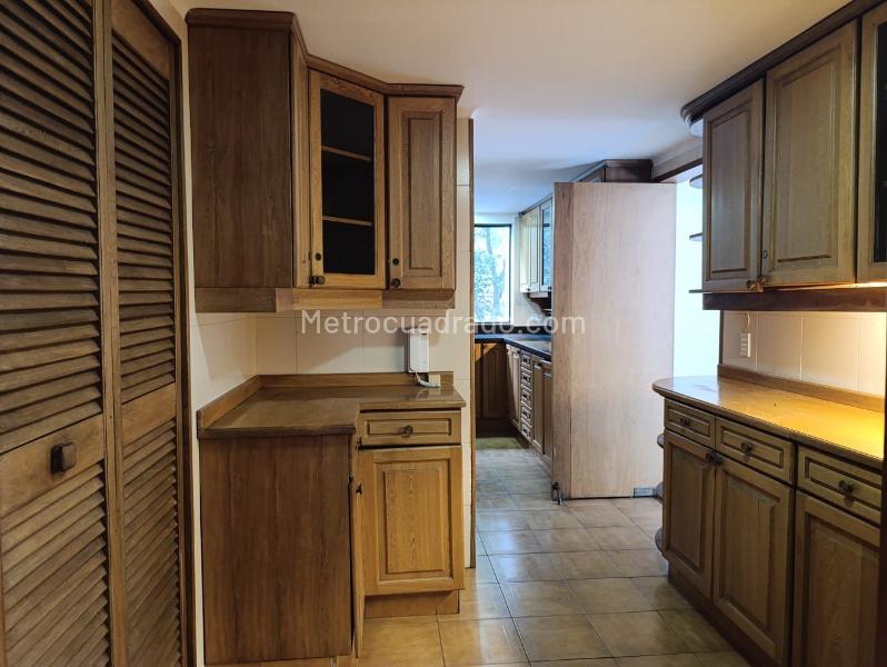 4BR Apartment for Rent in Gated Unit, El Poblado - 6