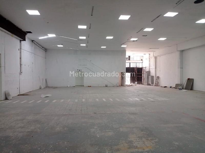 Bodega en Arriendo, EL POBLADO, Medellín - Más