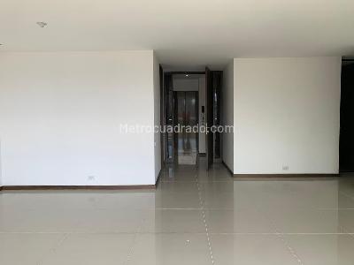 Apartamento de 3 alcobas en arriendo en Alejandría, Medellín, 134 m² · foto 4 de 18