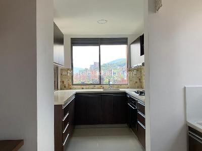 Apartamento de 3 alcobas en arriendo en Alejandría, Medellín, 134 m² · foto 5 de 18