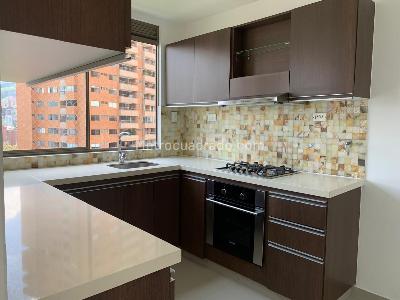 Apartamento de 3 alcobas en arriendo en Alejandría, Medellín, 134 m² · foto 8 de 18