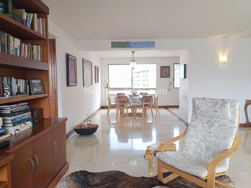 Apartamento Elegante de 2 Alcobas en El Poblado - 3