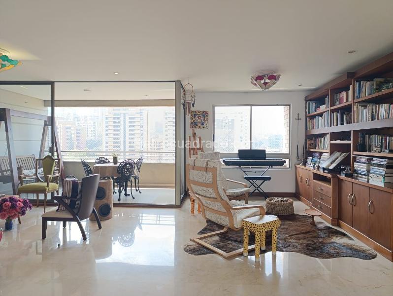 Apartamento Elegante de 2 Alcobas en El Poblado - 4