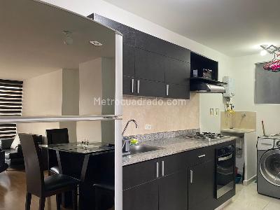 Apartamento de 3 alcobas en arriendo en El Poblado, Medellín, 87 m² · foto 10 de 20