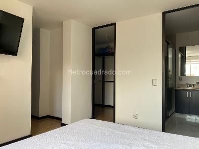 Apartamento de 3 alcobas en arriendo en El Poblado, Medellín, 87 m² · foto 11 de 20