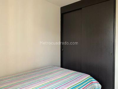 Apartamento de 3 alcobas en arriendo en El Poblado, Medellín, 87 m² · foto 15 de 20