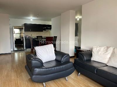 Apartamento de 3 alcobas en arriendo en El Poblado, Medellín, 87 m² · foto 5 de 20