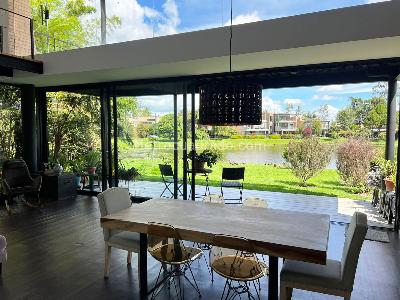 Casa de 2 alcobas en venta en Llanogrande, Rionegro, 246 m² · foto 3 de 14