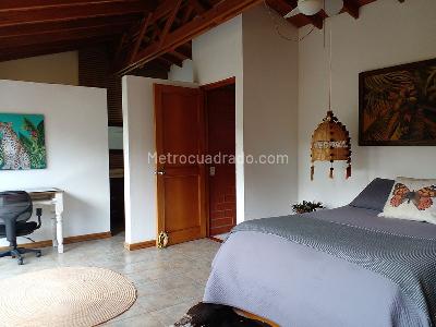 Casa de 4 alcobas en venta en Envigado, Envigado, 320 m² · foto 14 de 20