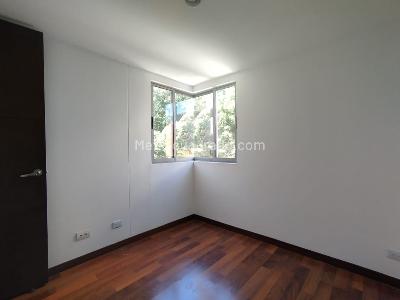 Apartamento de 3 alcobas en arriendo en El Poblado, Medellín, 116 m² · foto 7 de 10
