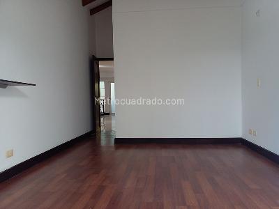 Casa de 4 alcobas en venta en Envigado, Envigado, 500 m² · foto 14 de 20