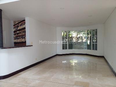 Casa de 4 alcobas en venta en Envigado, Envigado, 500 m² · foto 4 de 20