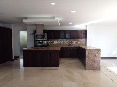 Casa de 4 alcobas en venta en Envigado, Envigado, 500 m² · foto 7 de 20