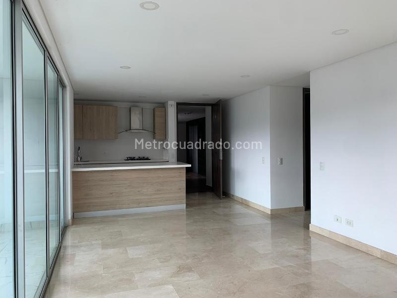 Modern 3BR Apartment in El Poblado