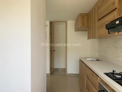 Apartamento de 3 alcobas en arriendo en El Poblado, Medellín, 103 m² · foto 5 de 14