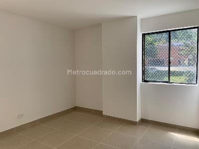 Apartamento de 3 alcobas en arriendo en El Poblado, Medellín, 103 m² · foto 9 de 14