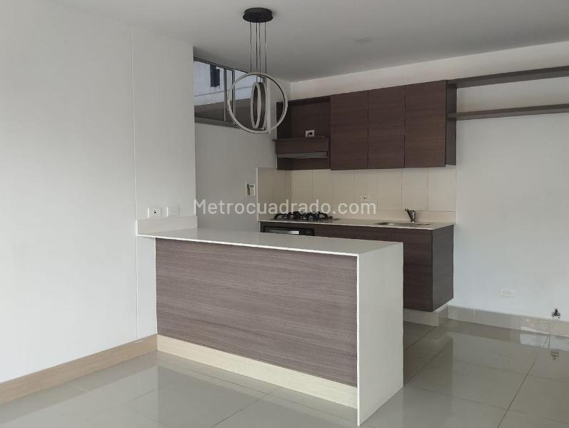 Apartamento Moderno de 2 Alcobas en El Poblado - 4
