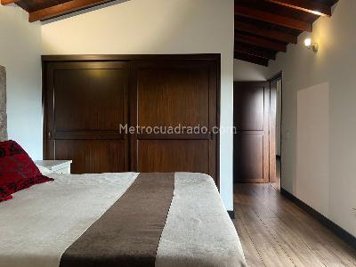 Casa de 3 alcobas en venta en Envigado, Sabaneta, 350 m² · foto 13 de 20