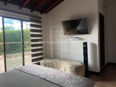 Casa de 3 alcobas en venta en Envigado, Sabaneta, 350 m² · foto 15 de 20