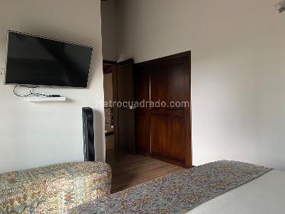 Casa de 3 alcobas en venta en Envigado, Sabaneta, 350 m² · foto 16 de 20