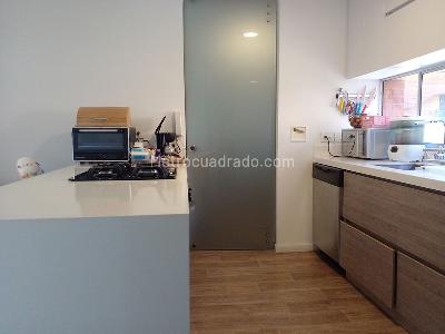 Apartamento en venta en El Poblado, Medellín · foto 9 de 20