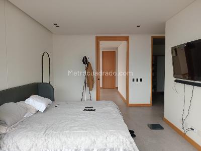 Apartamento en venta en El Poblado, Medellín · foto 11 de 18