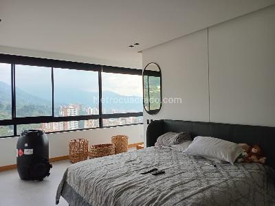 Apartamento en venta en El Poblado, Medellín · foto 12 de 18