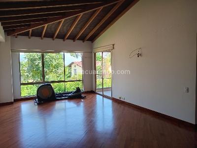 Casa de 3 alcobas en venta en Envigado, Envigado, 262 m² · foto 10 de 19