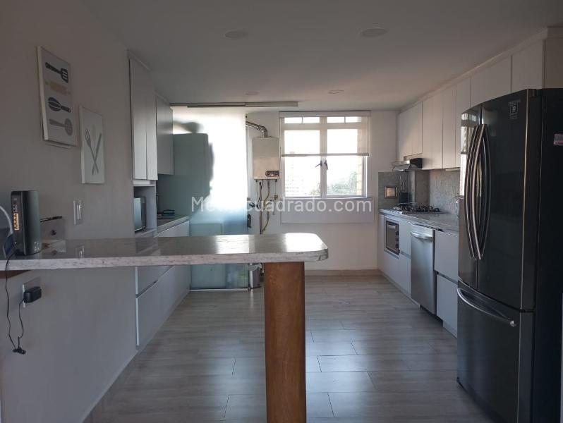 Apartamento en Arriendo, EL POBLADO, Medellín - Widok 6