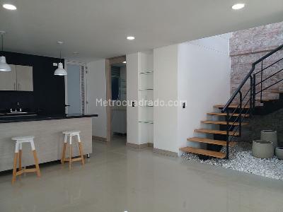 Casa de 3 alcobas en venta en Envigado, Envigado, 162 m² · foto 2 de 20